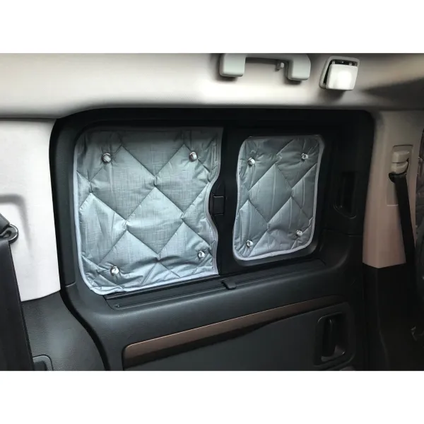 montierte Thermomatte Schiebefenster